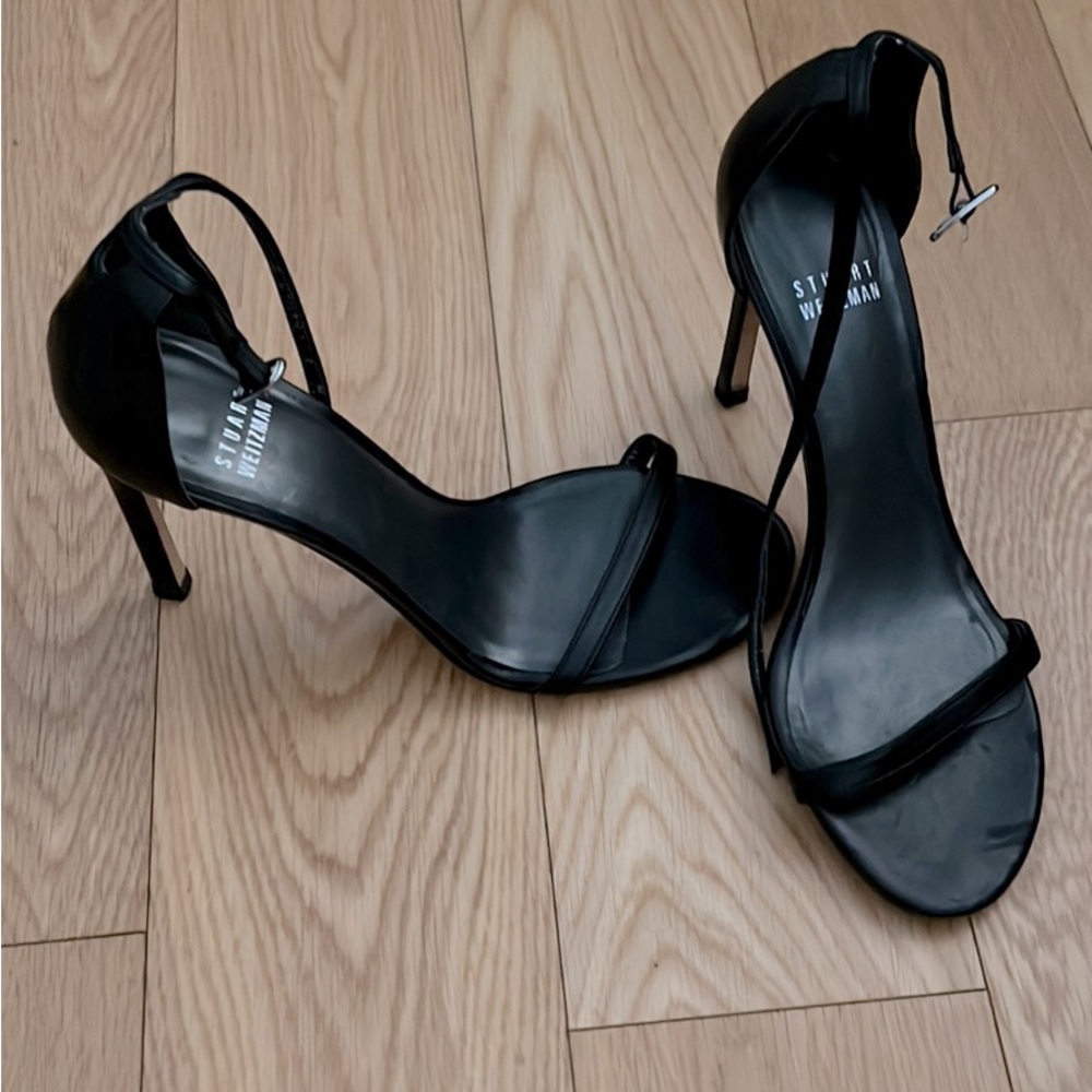 Stuart Whitman Black strappy sandals